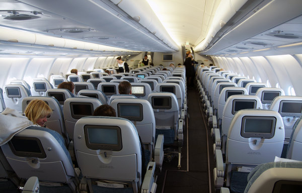 Airbus_A330-300_inside.JPG