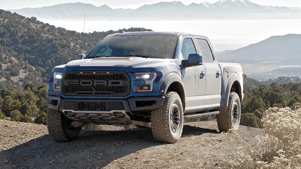 2019-ford-f-150-raptor-first-drive.jpg