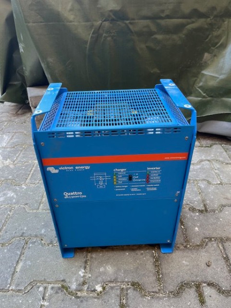 Menič Victron Energy Quattro 48/5000/70